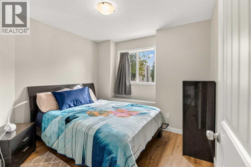 #915 31 Jamieson Avenue - 12