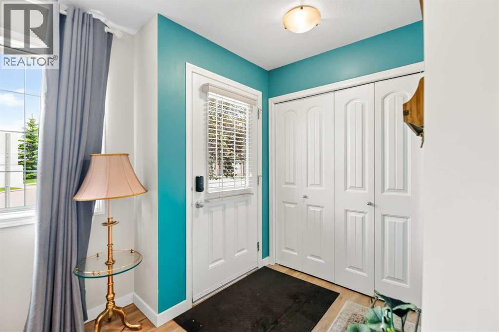 #915 31 Jamieson Avenue - 3