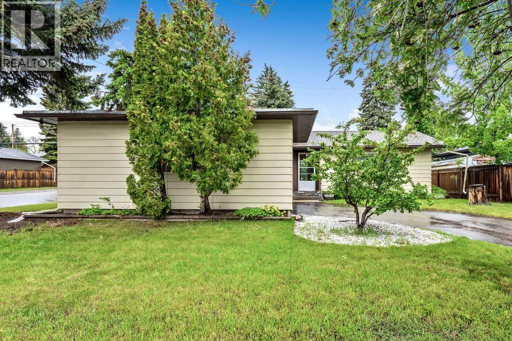 7315 5 Street SW - 22