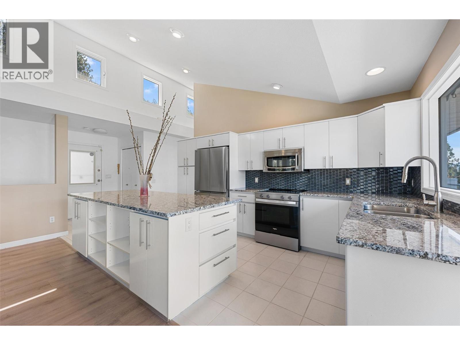 2584 Arthur Road, Kelowna - Image 1