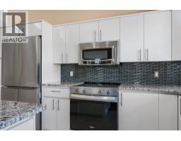 2584 Arthur Road, Kelowna, BC V1V2B7 Photo 23