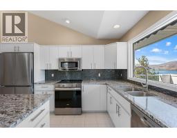 2584 Arthur Road, Kelowna, BC V1V2B7 Photo 25