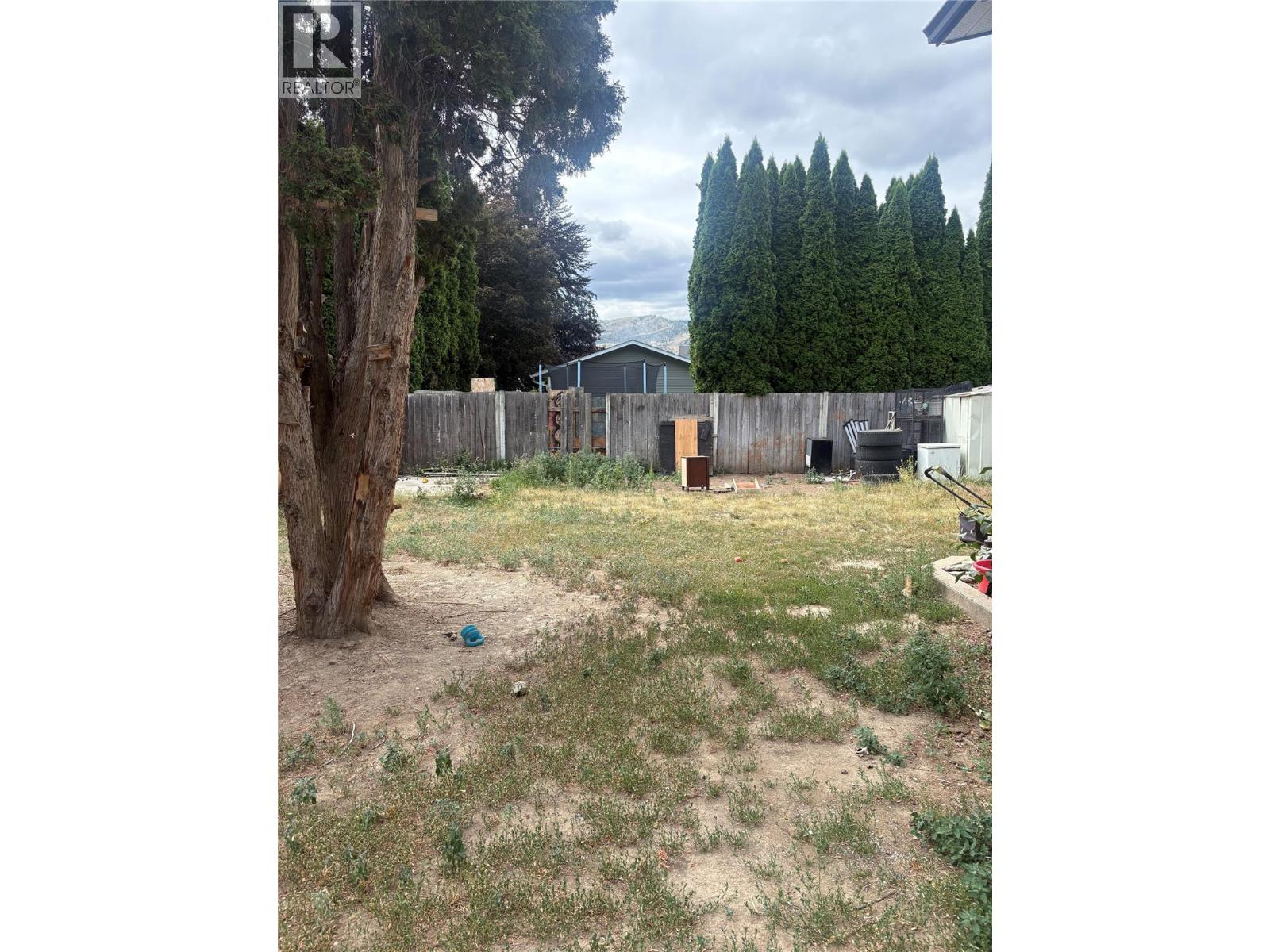 2515 EDGEMOUNT Avenue, Kamloops — photo 3