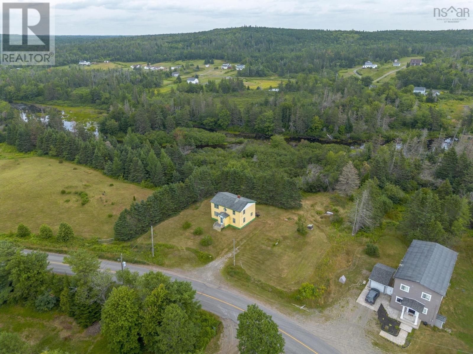 Property 33 of 48 of 42 Moser River North Road