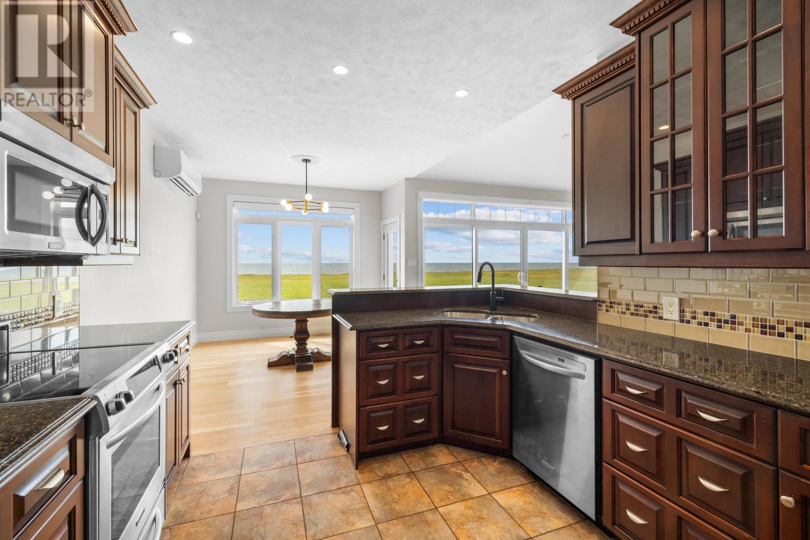 3 Stacy Lane - Image 11