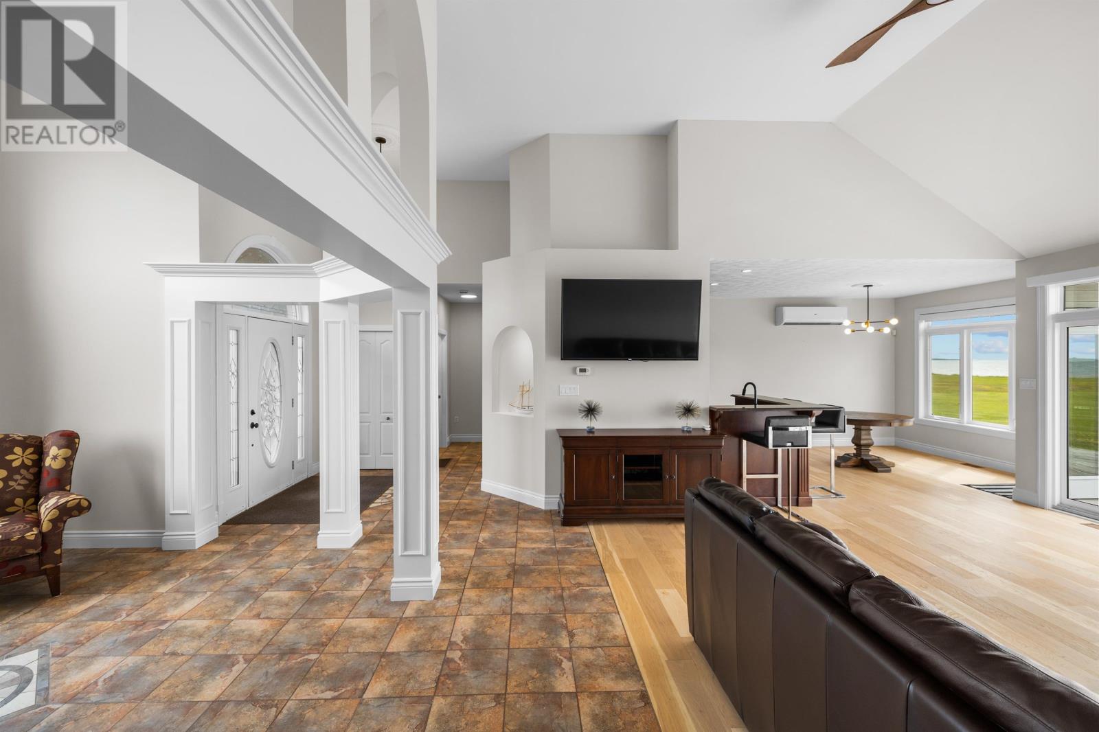 3 Stacy Lane - Image 36