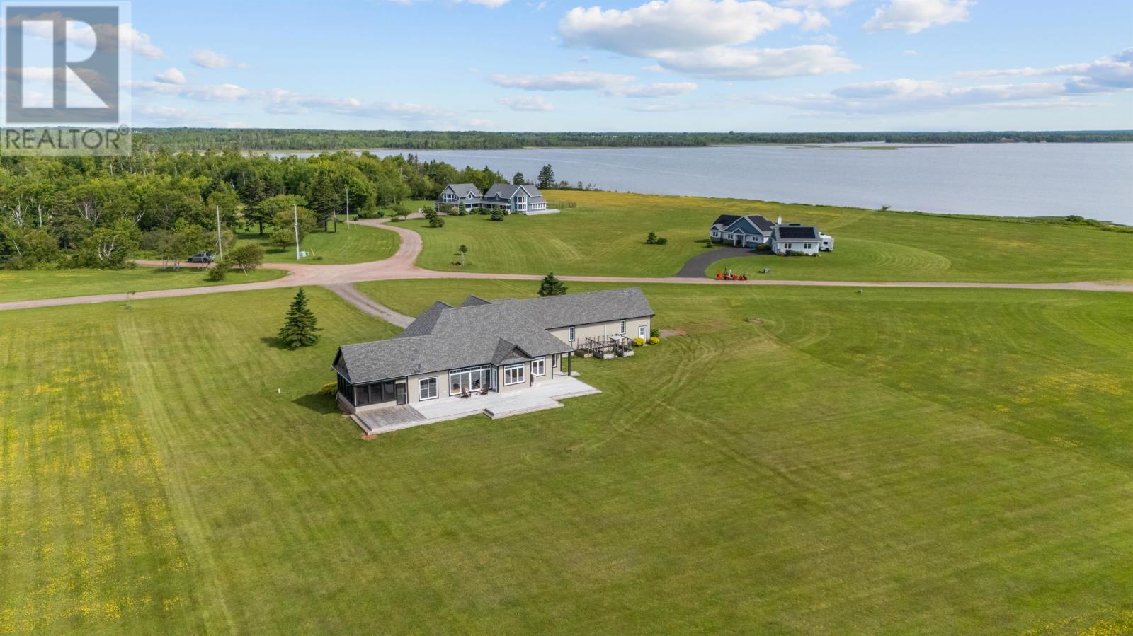 3 Stacy Lane - Image 42