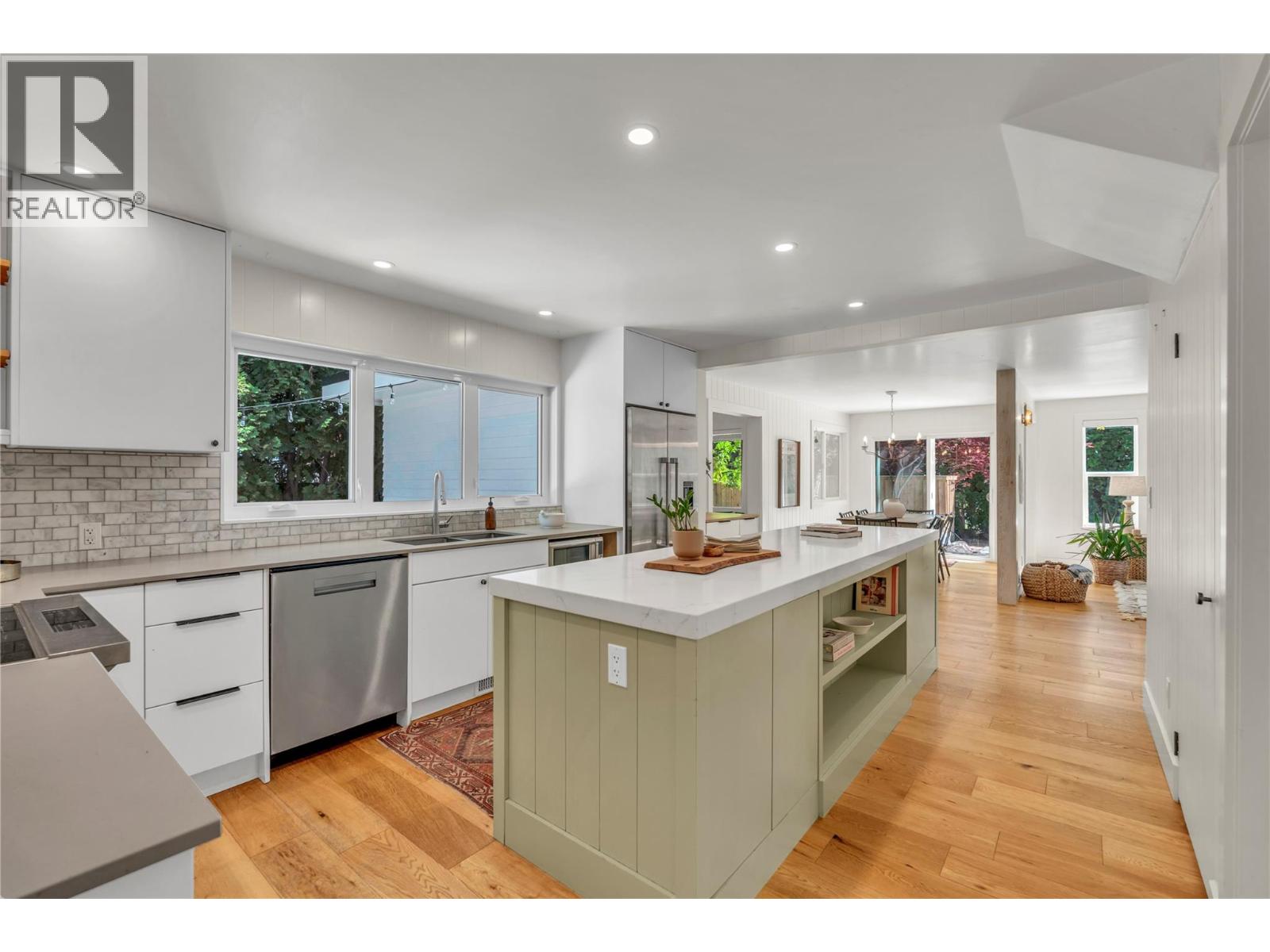 6611 Nixon Road - 14