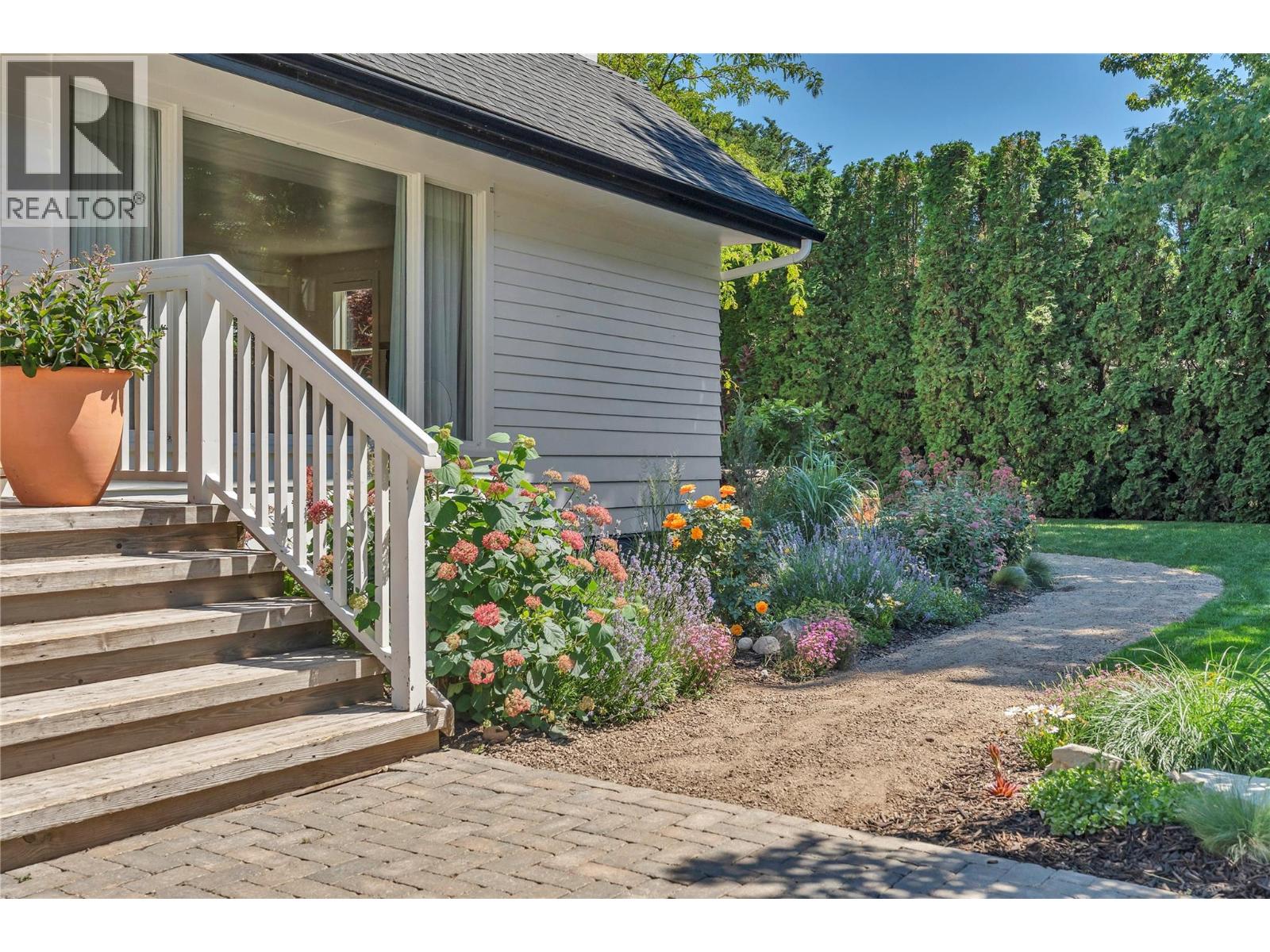 6611 Nixon Road - 38