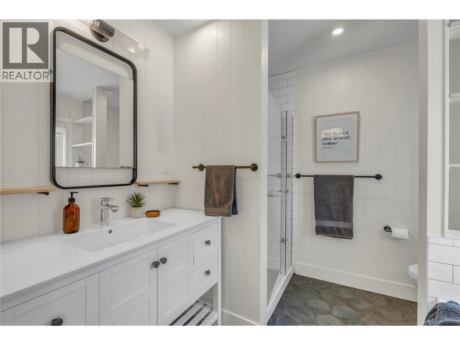 6611 Nixon Road - 26