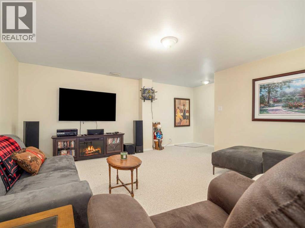 966 Lawrence Street — photo 31