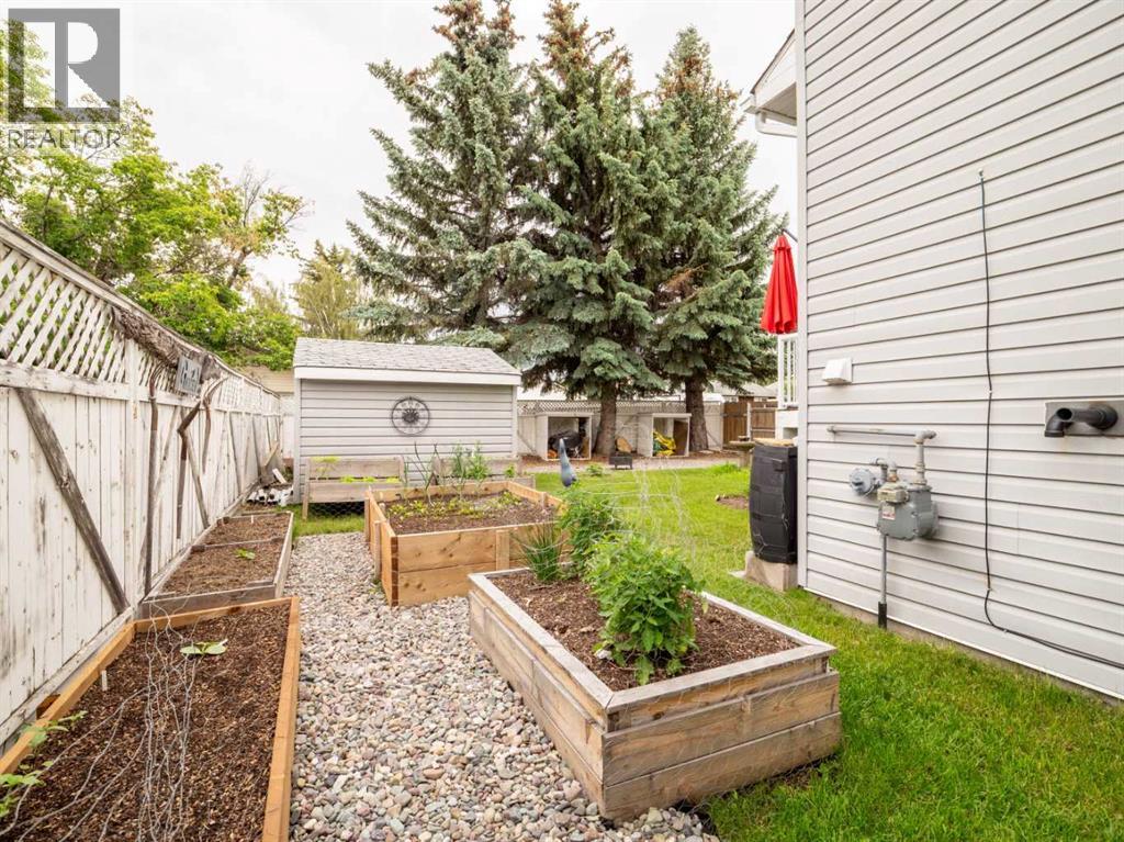 966 Lawrence Street — photo 47