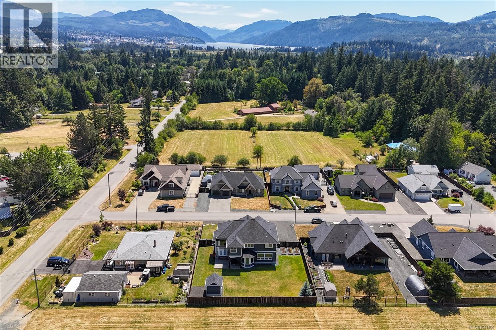 5327 Otter Pl - 5