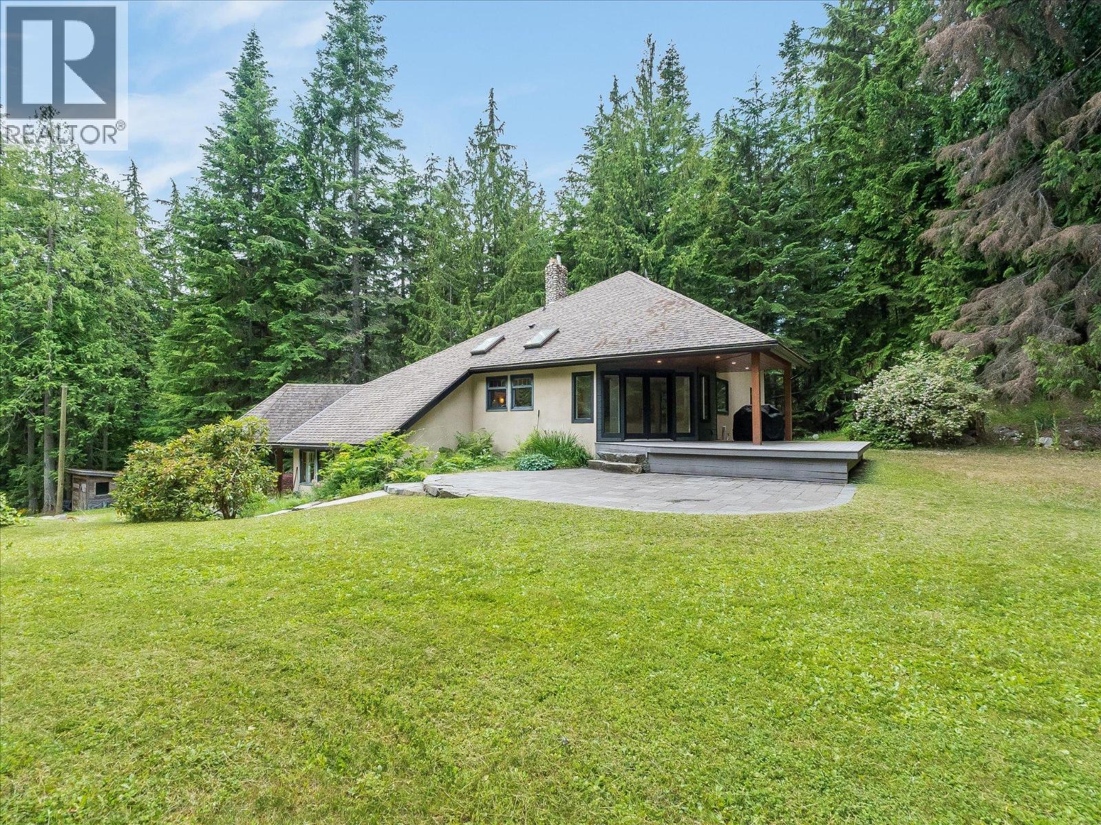 4225 3A Highway, Nelson