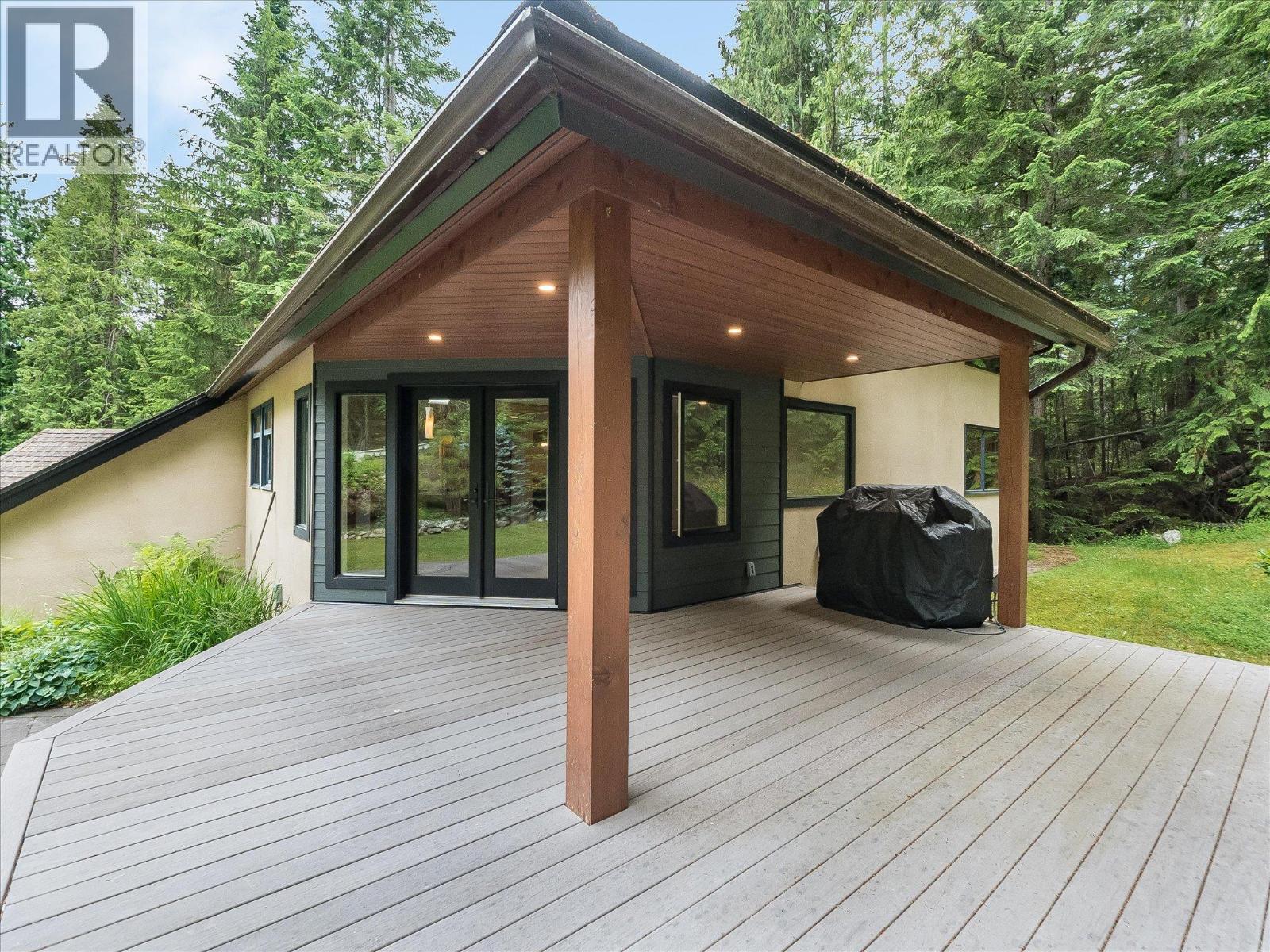 4225 3A Highway, Nelson