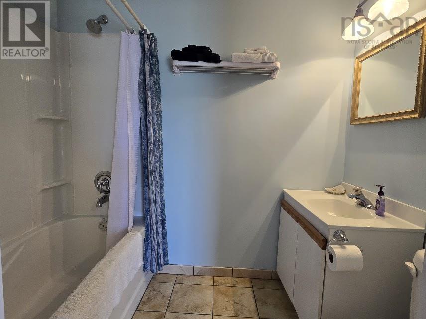 2901 Malagash Road - 22