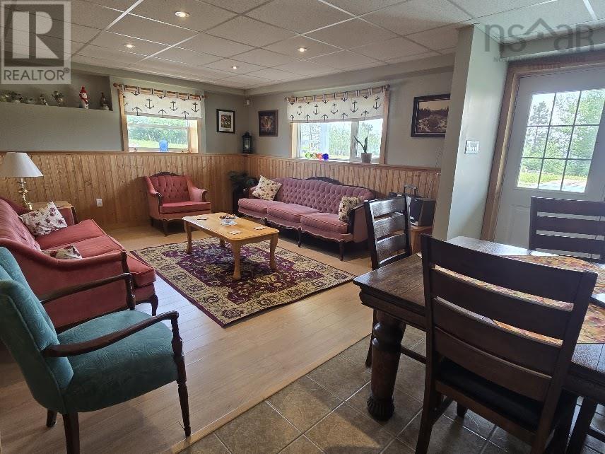 2901 Malagash Road - 33