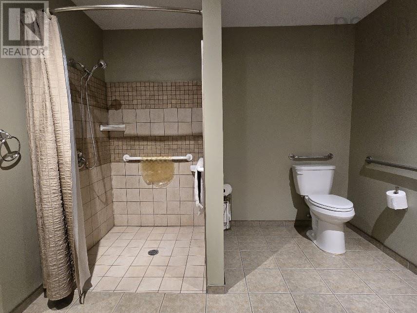2901 Malagash Road - 40