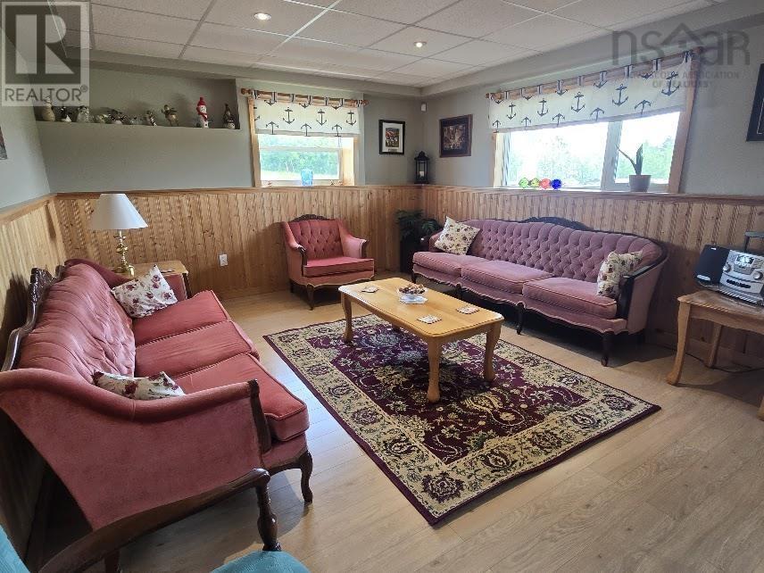 2901 Malagash Road - 36