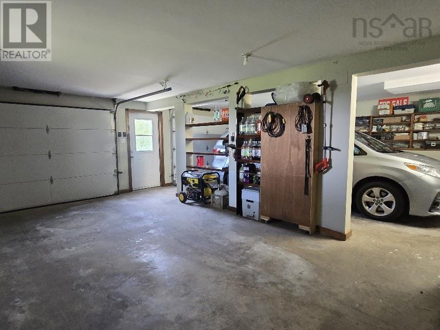 2901 Malagash Road - 44