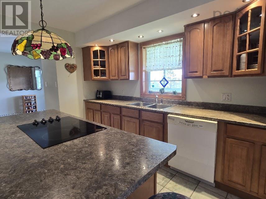 2901 Malagash Road - 5
