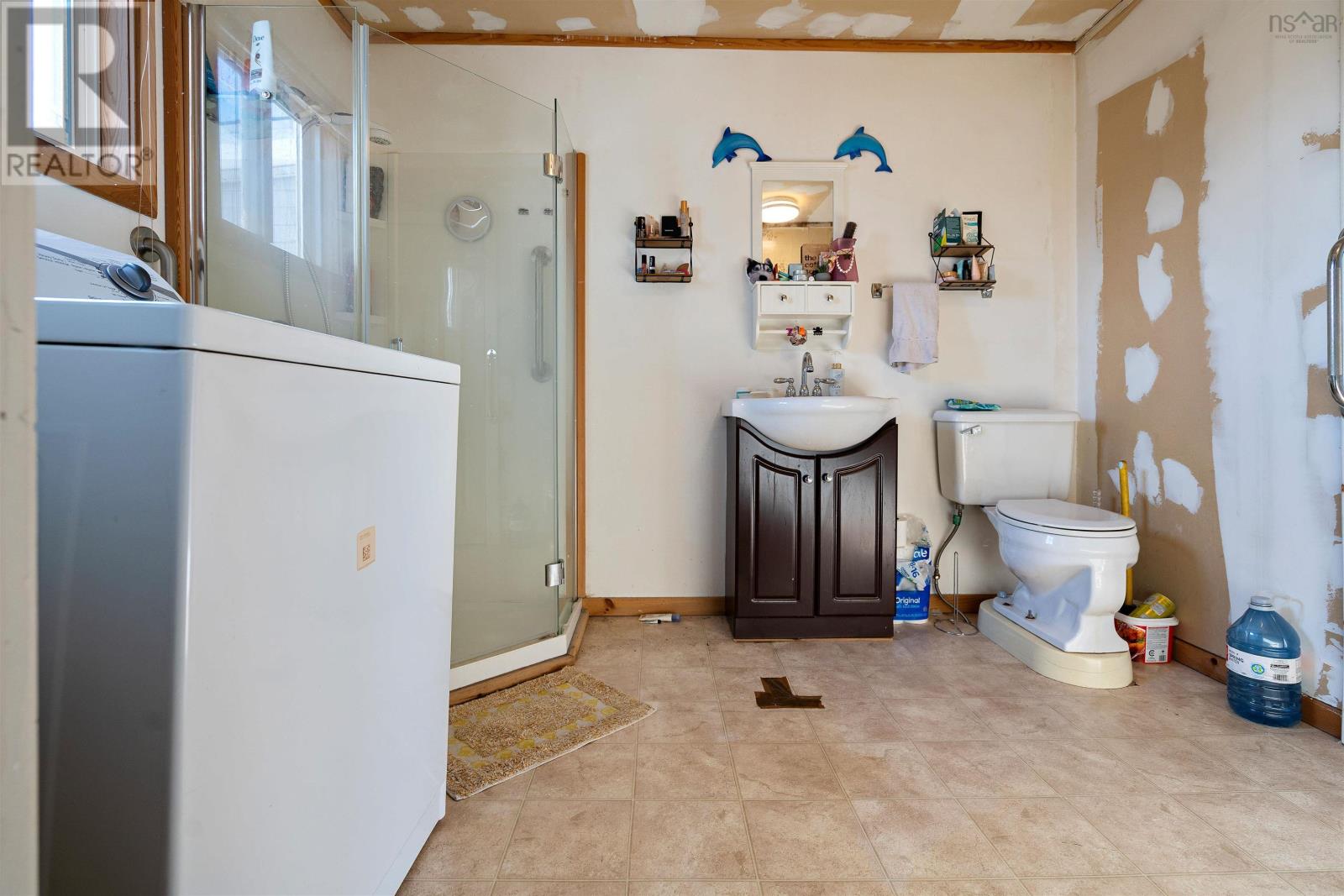 2145 316 Highway - 26
