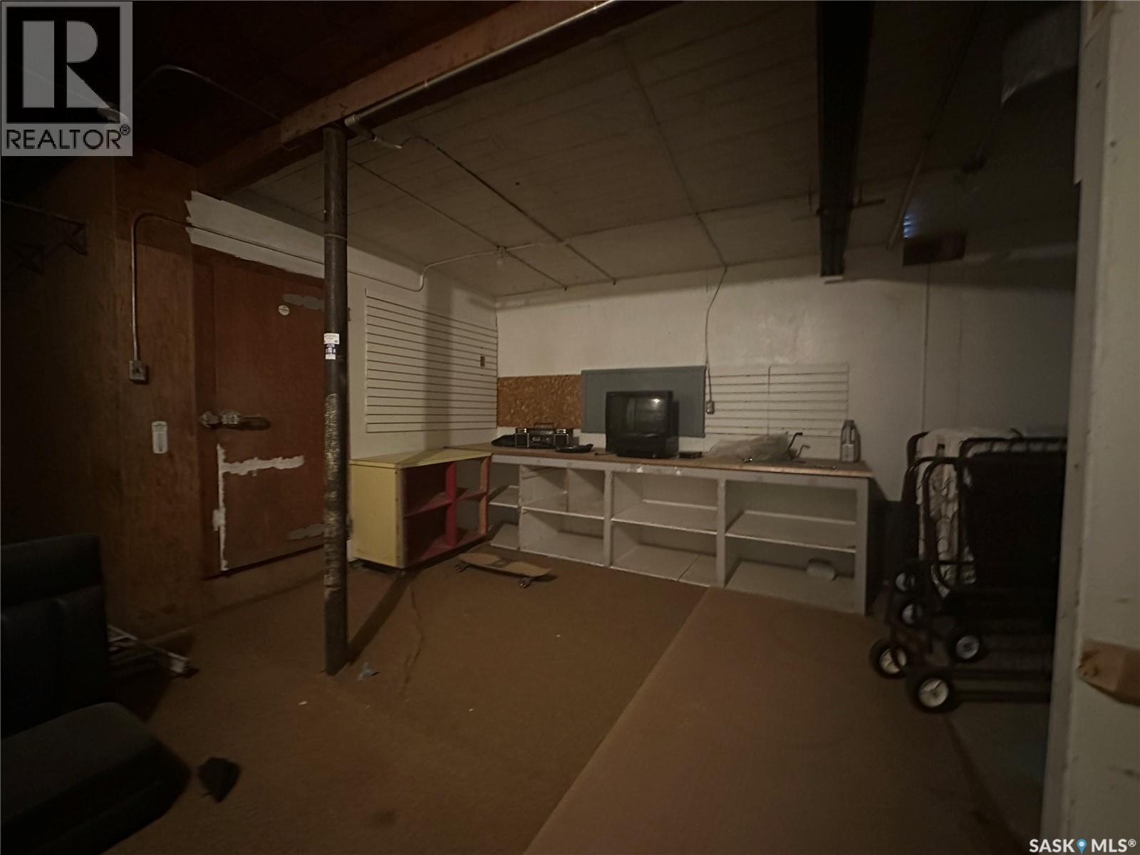 136 Center STREET — photo 11