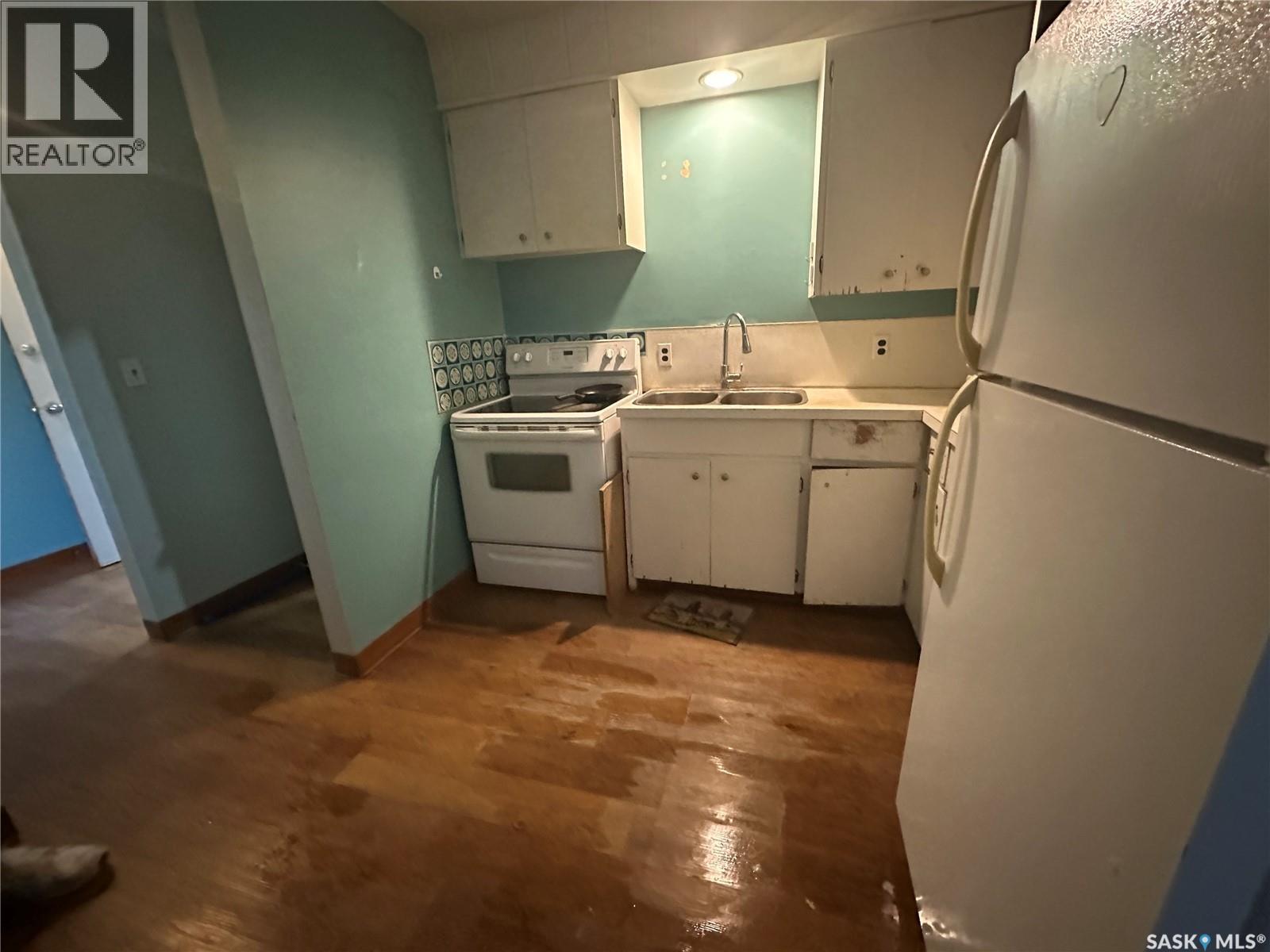 136 Center STREET — photo 14