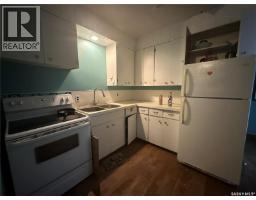 136 Center Street, Assiniboia, SK S0H0B0 Photo 19