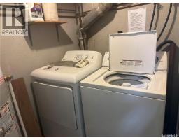 136 Center Street, Assiniboia, SK S0H0B0 Photo 25