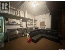 136 Center Street, Assiniboia, SK S0H0B0 Photo 9