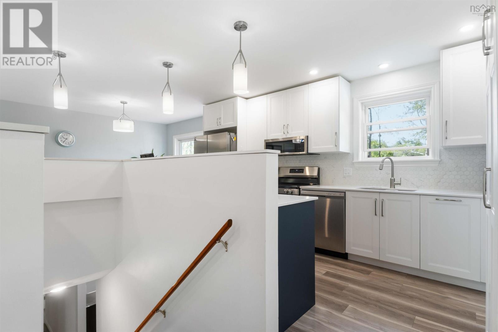 380 Hall Road - 22