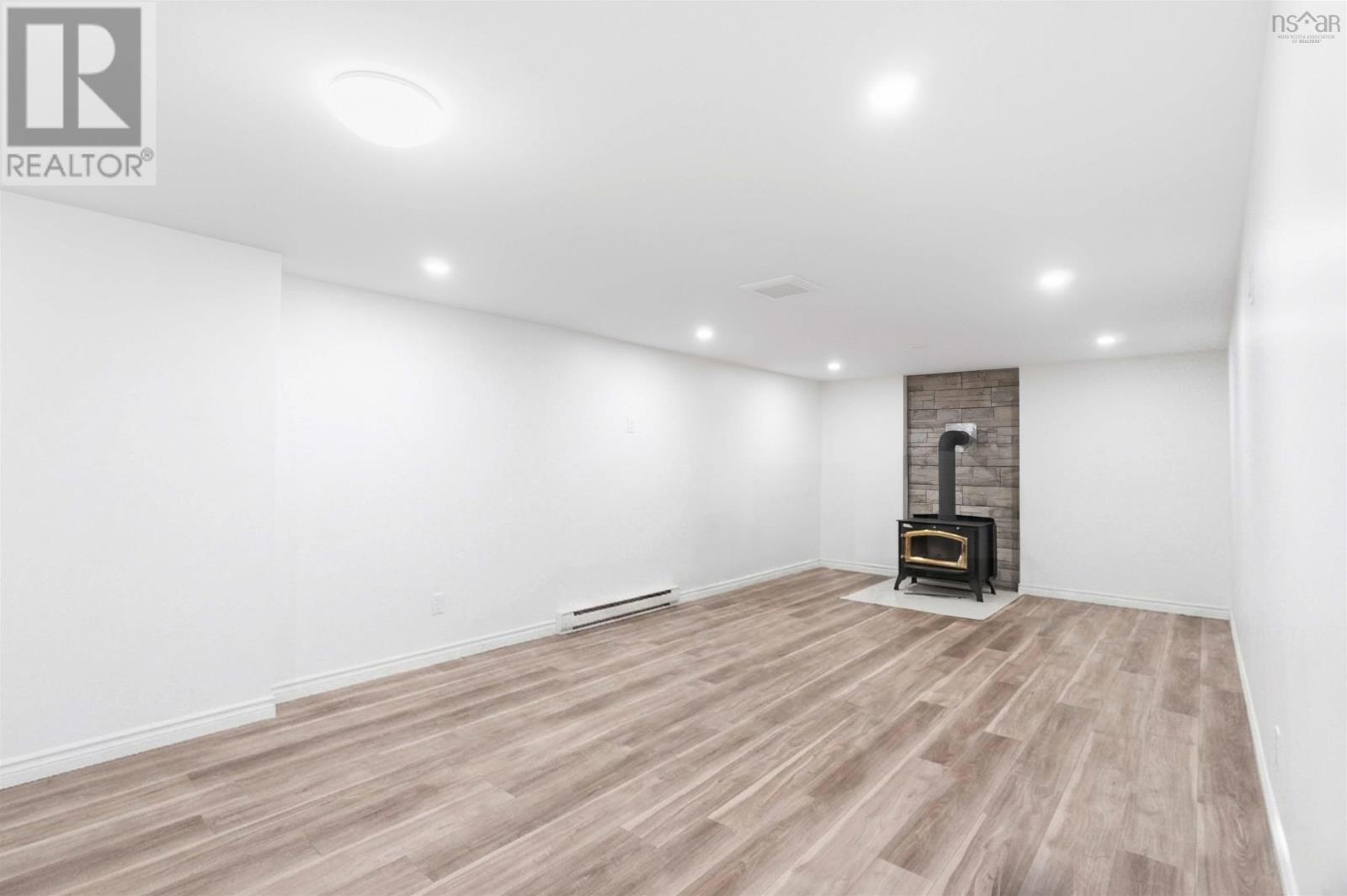 380 Hall Road - 26