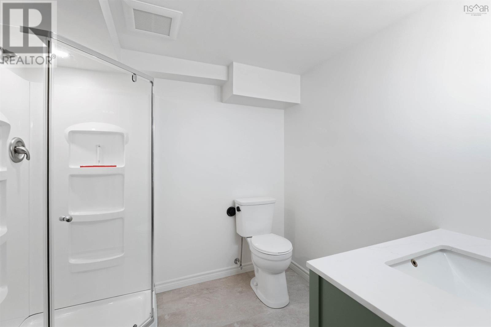380 Hall Road - 31