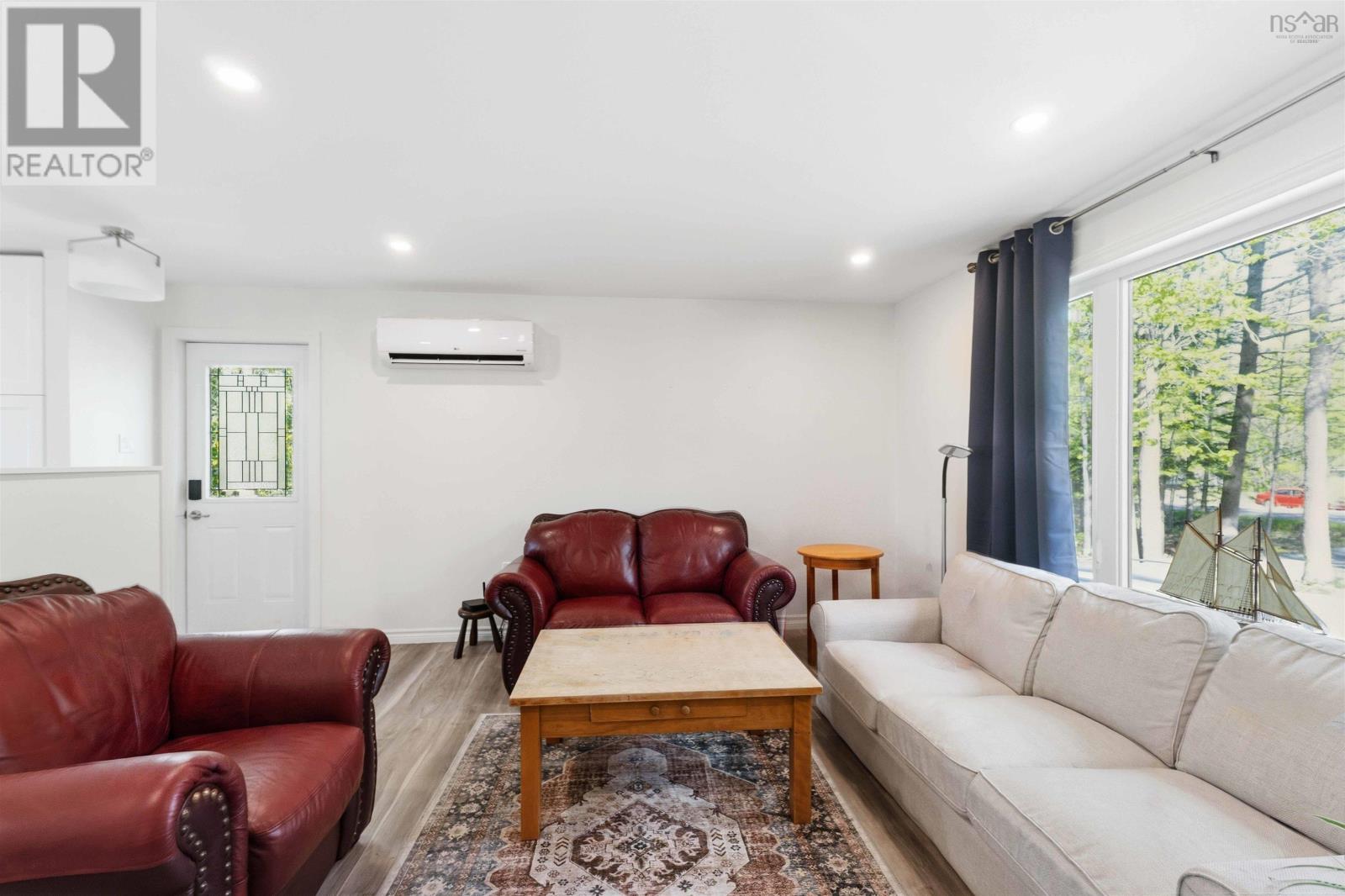 380 Hall Road - 5