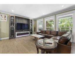 1580 Chestnut Street, Surrey, BC V4B3H2 Photo 8
