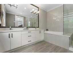 1580 Chestnut Street, Surrey, BC V4B3H2 Photo 24
