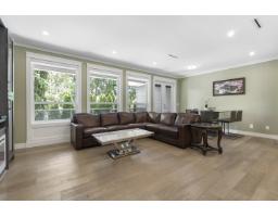 1580 Chestnut Street, Surrey, BC V4B3H2 Photo 9