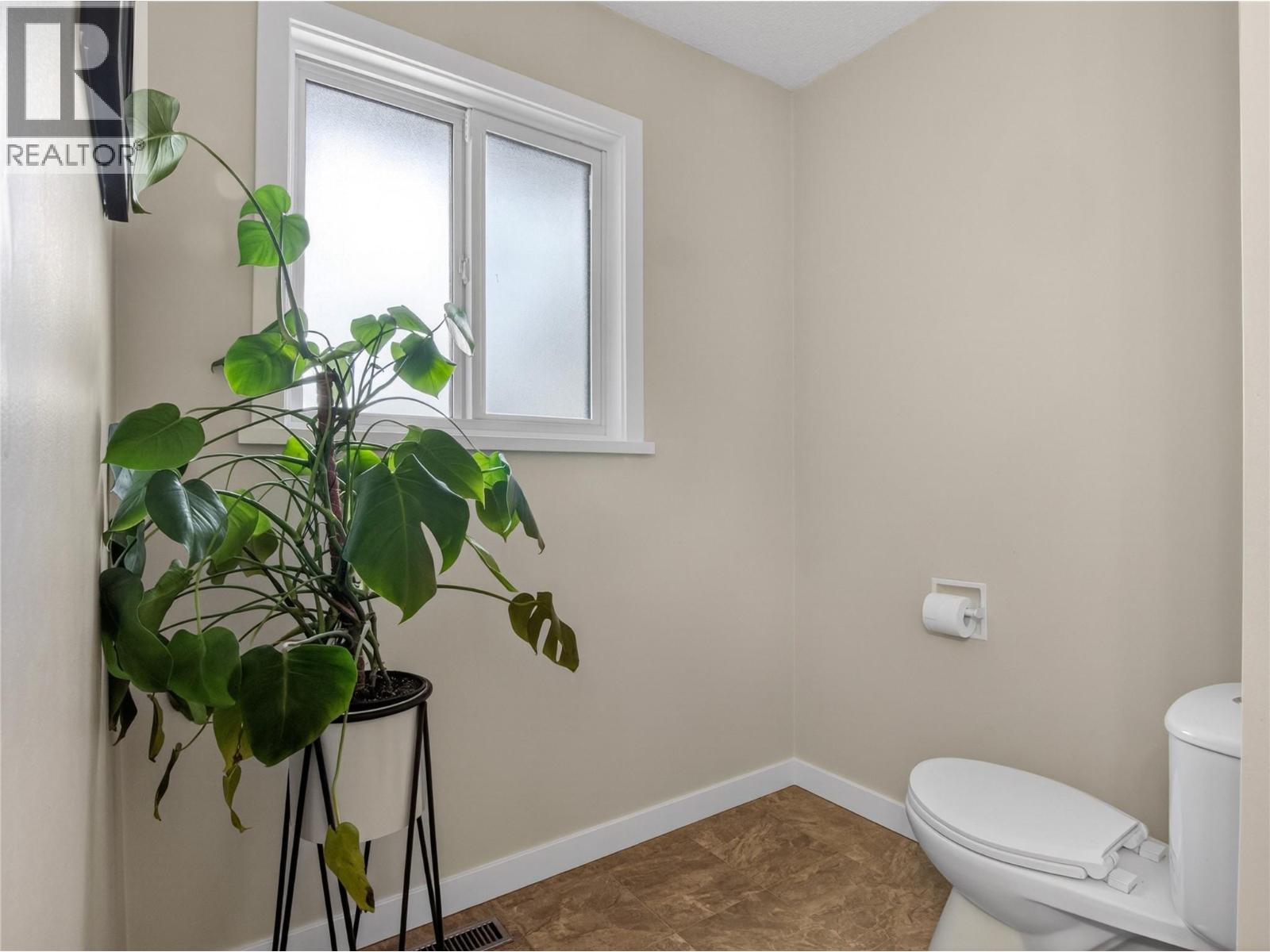 165 McCulloch Drive - 16