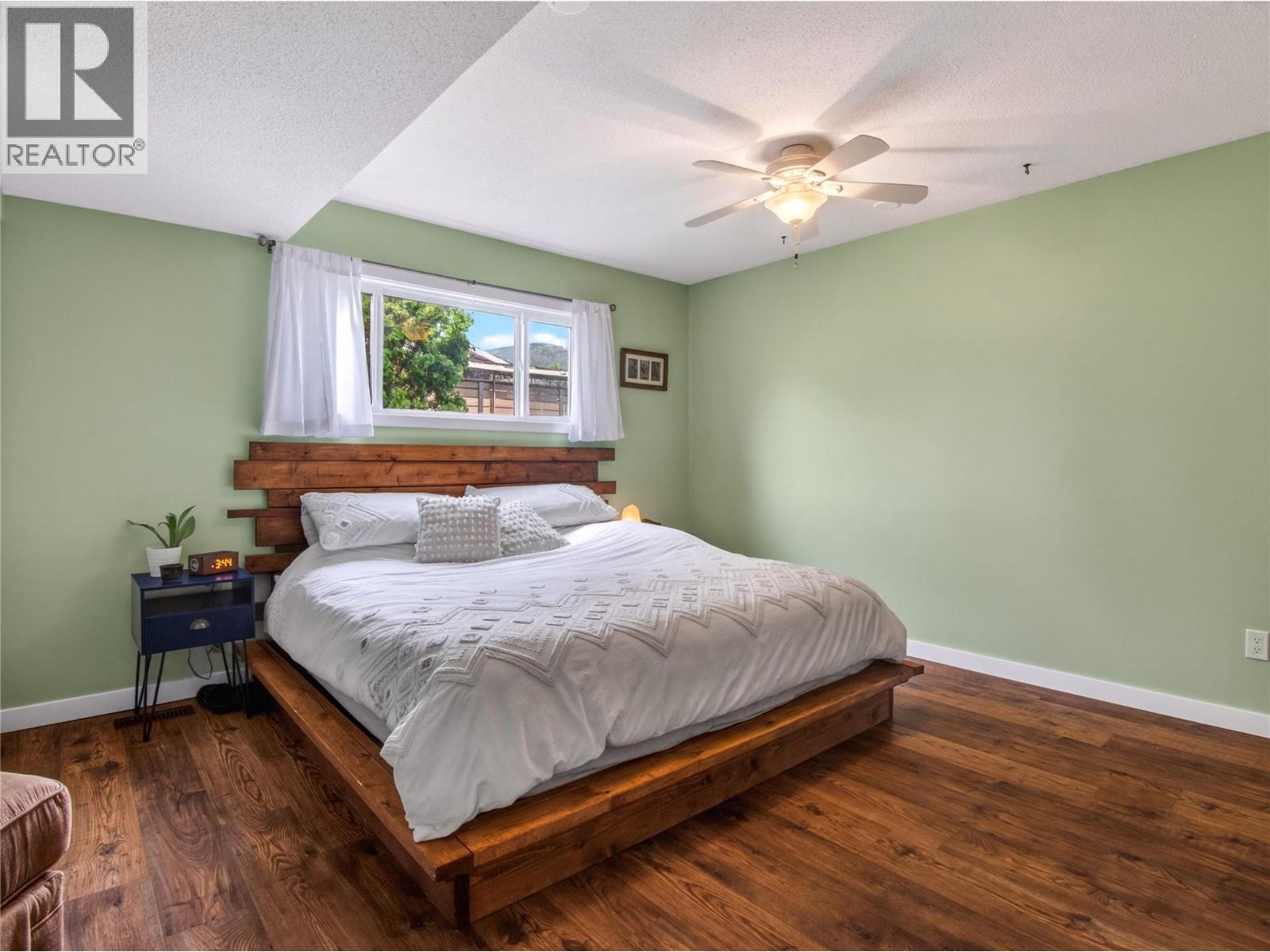165 McCulloch Drive - 19