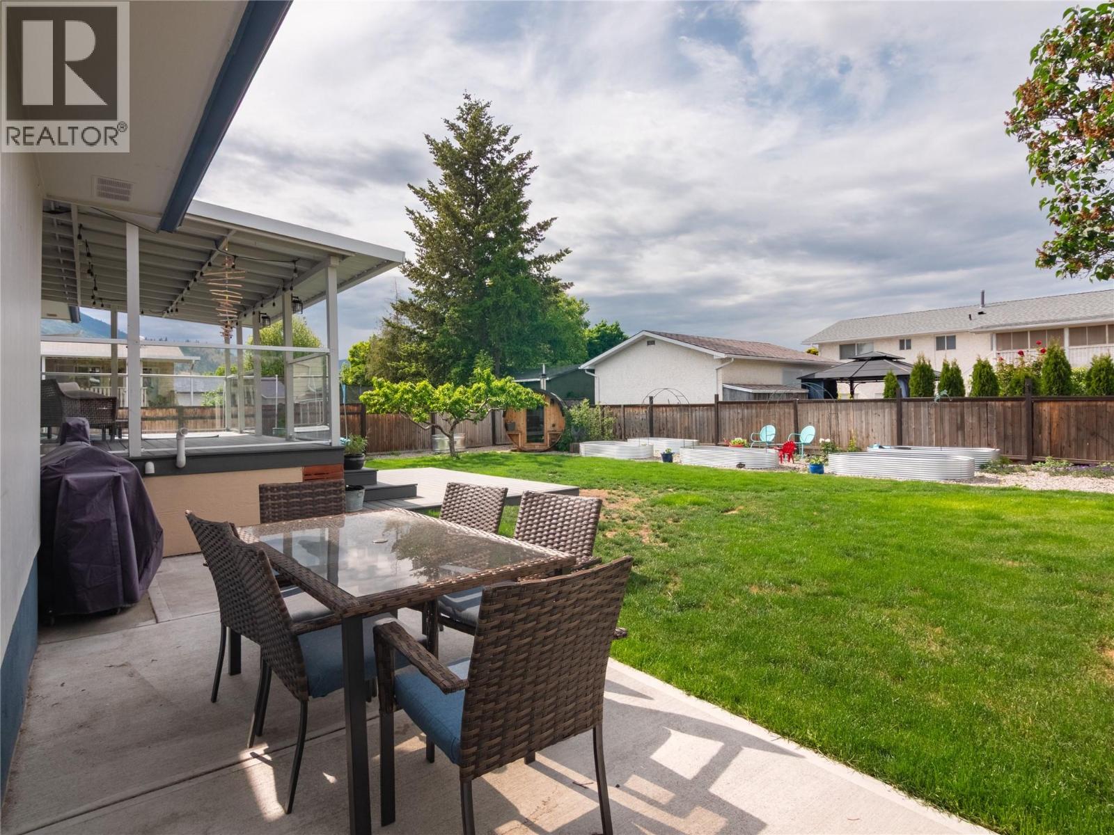 165 McCulloch Drive - 43