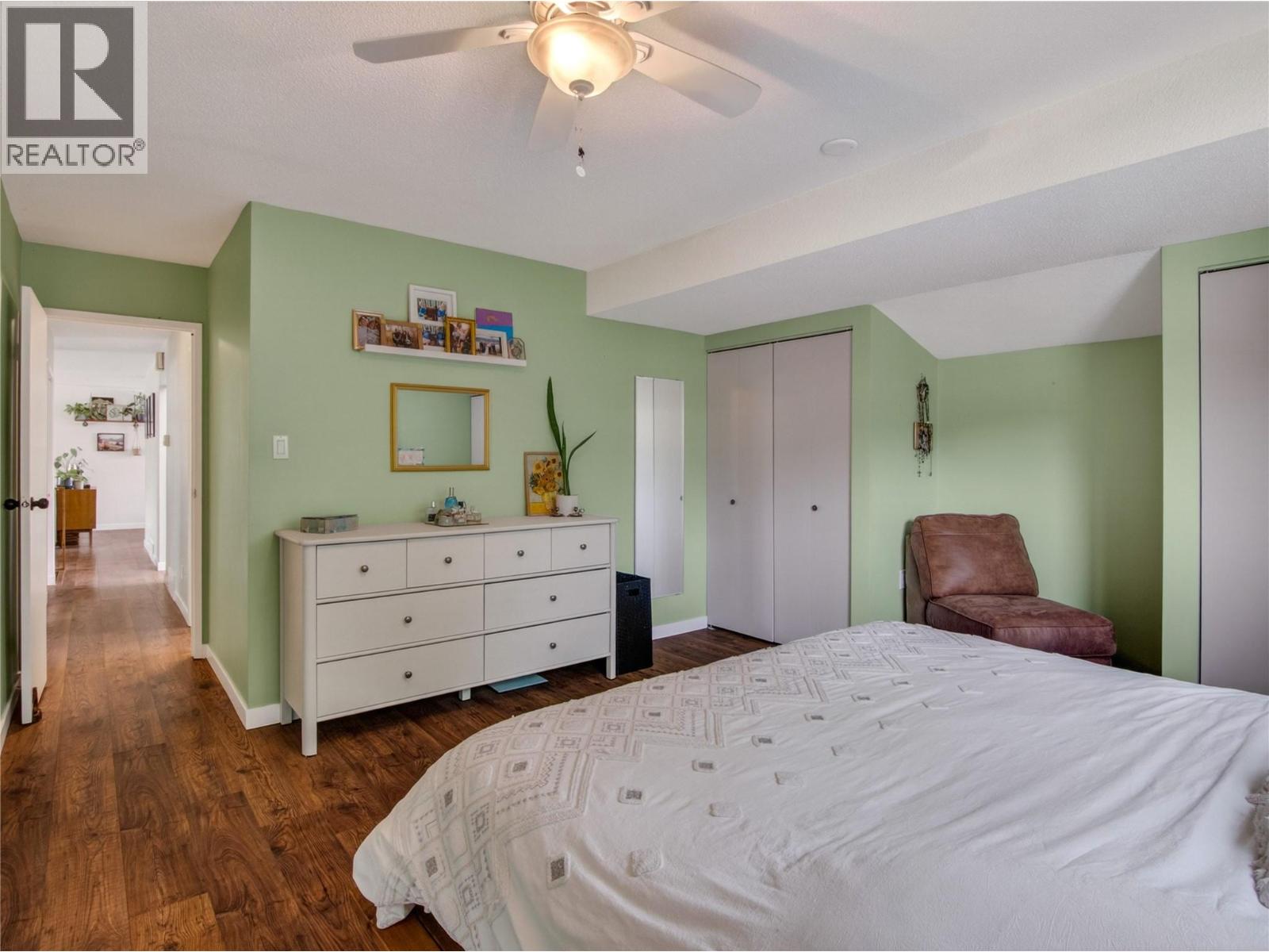 165 McCulloch Drive - 18