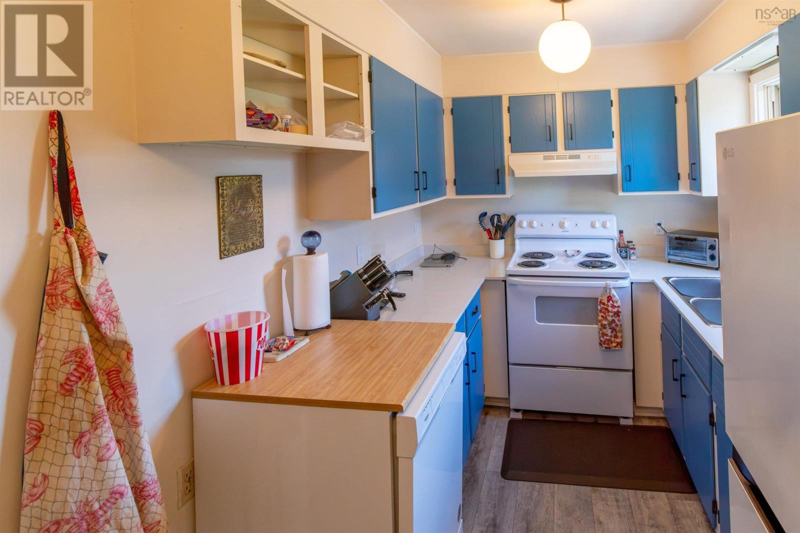 275 Spinnaker Drive - 7