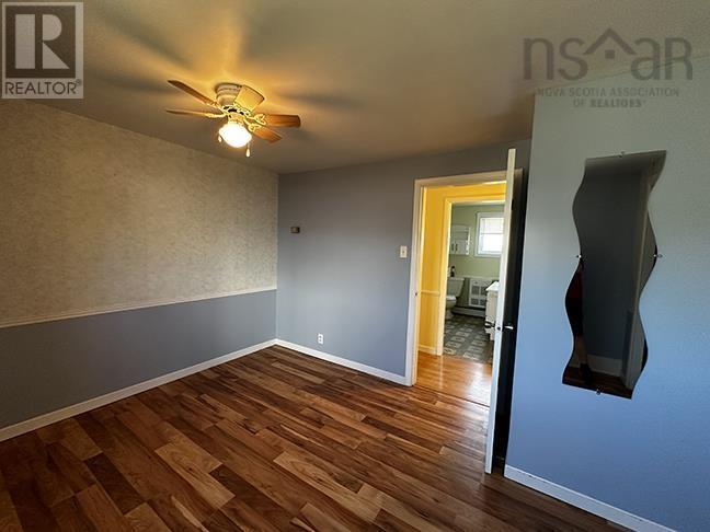 593 Veterans Memorial Drive - 26