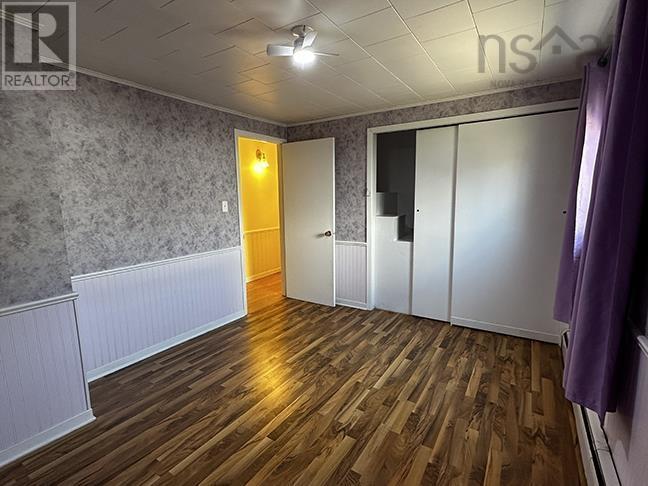 593 Veterans Memorial Drive - 32