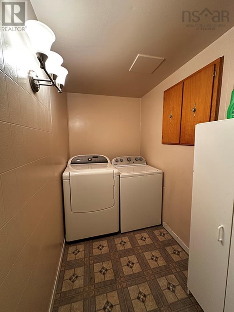593 Veterans Memorial Drive - 27