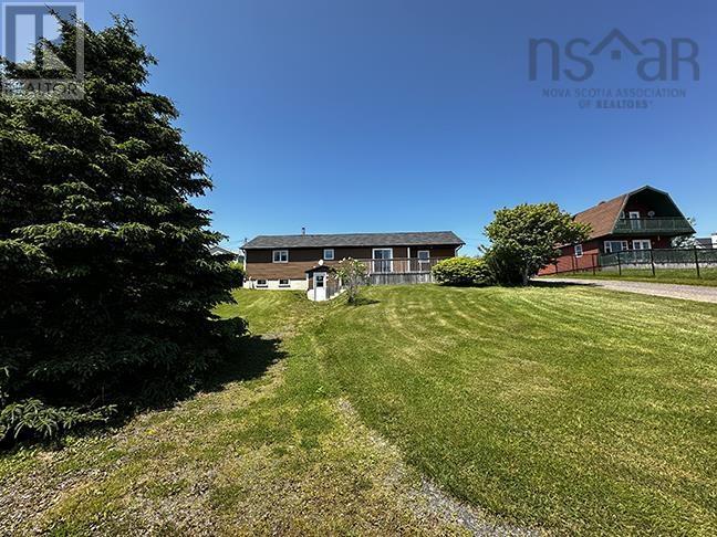 593 Veterans Memorial Drive - 4