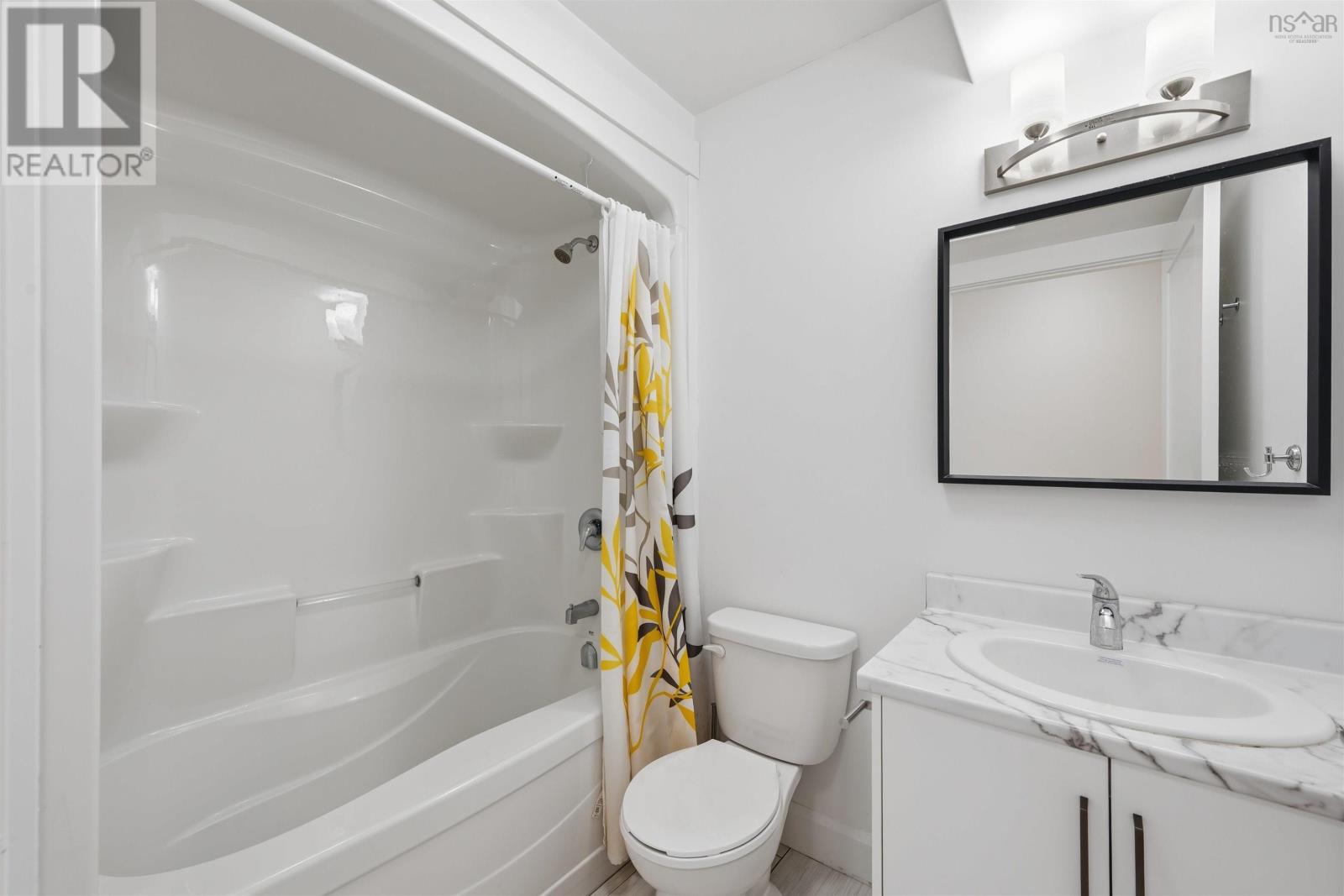 309 Fleetview Drive - Image 39