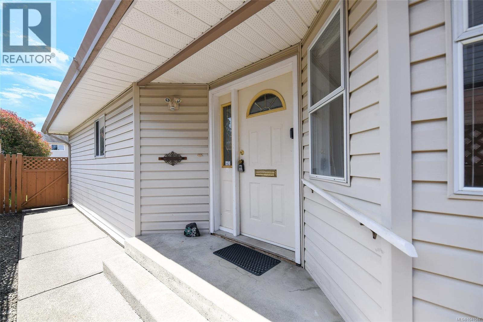 #A 2179 Urquhart Ave - 3