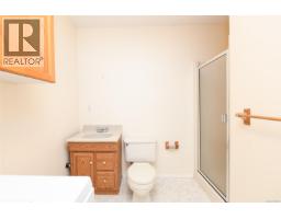 A 2179 Urquhart Ave, Courtenay, BC V9N7W3 Photo 30